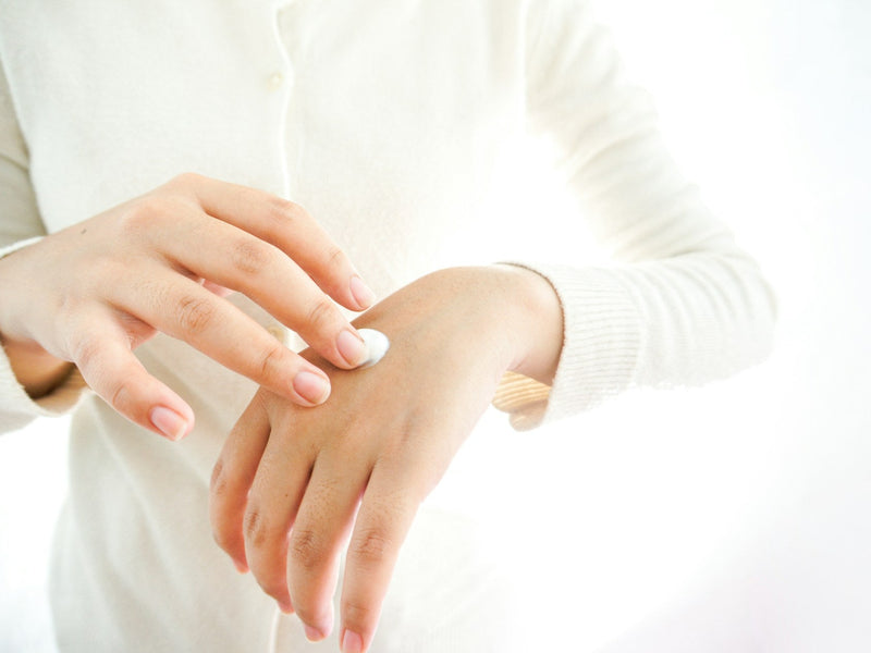 Beauty-LED Bug Protection: Natural Insect Repellent Skincare Explained